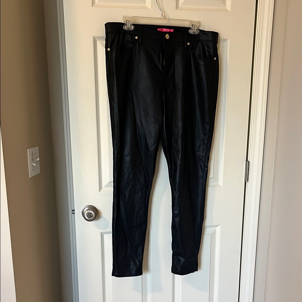 Black Lilly Pulitzer coated Pants